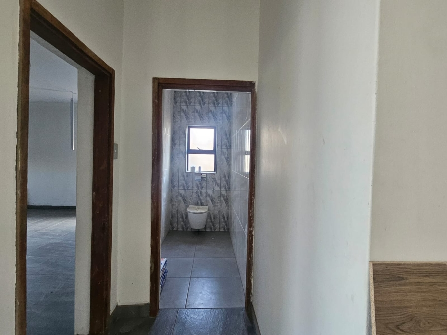 7 Bedroom Property for Sale in Melodie North West